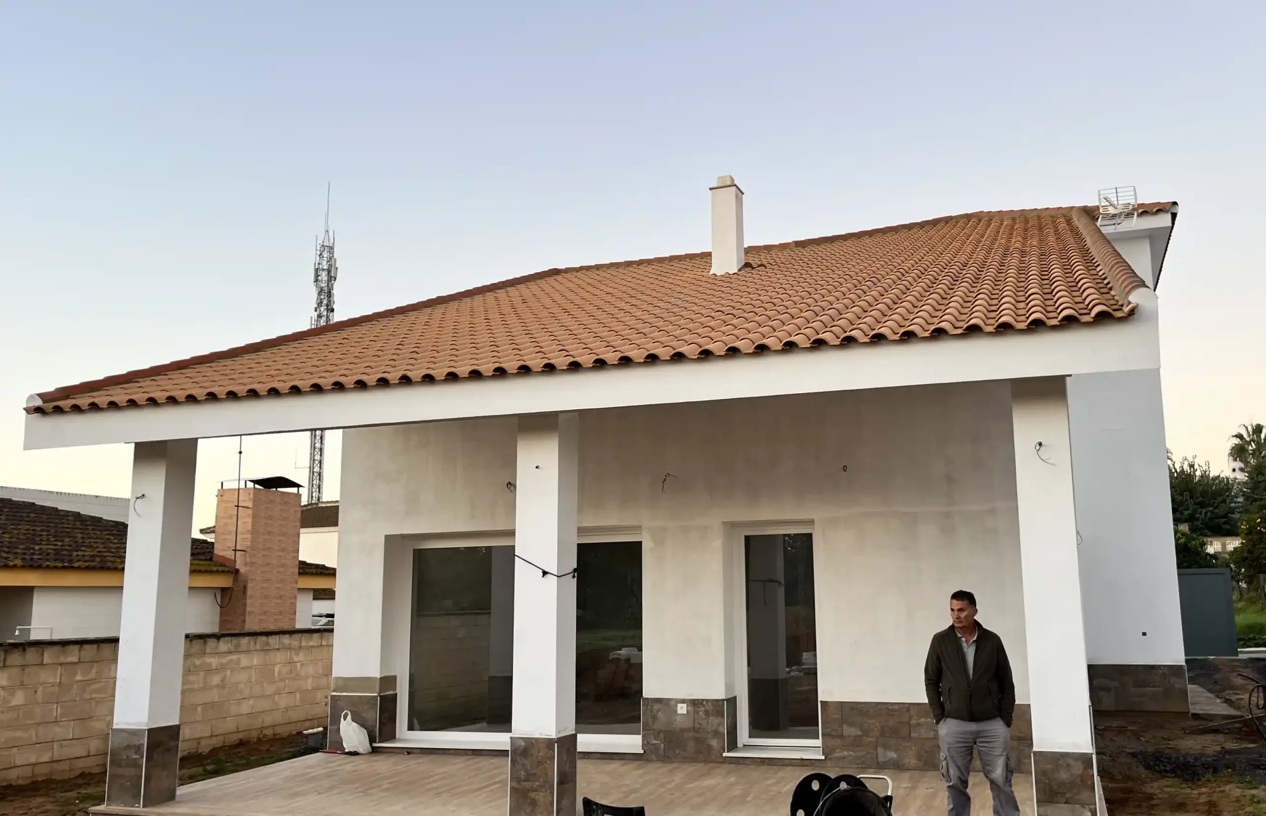 Terraza posterior cubierta de vivienda unifamiliar en El Rompido